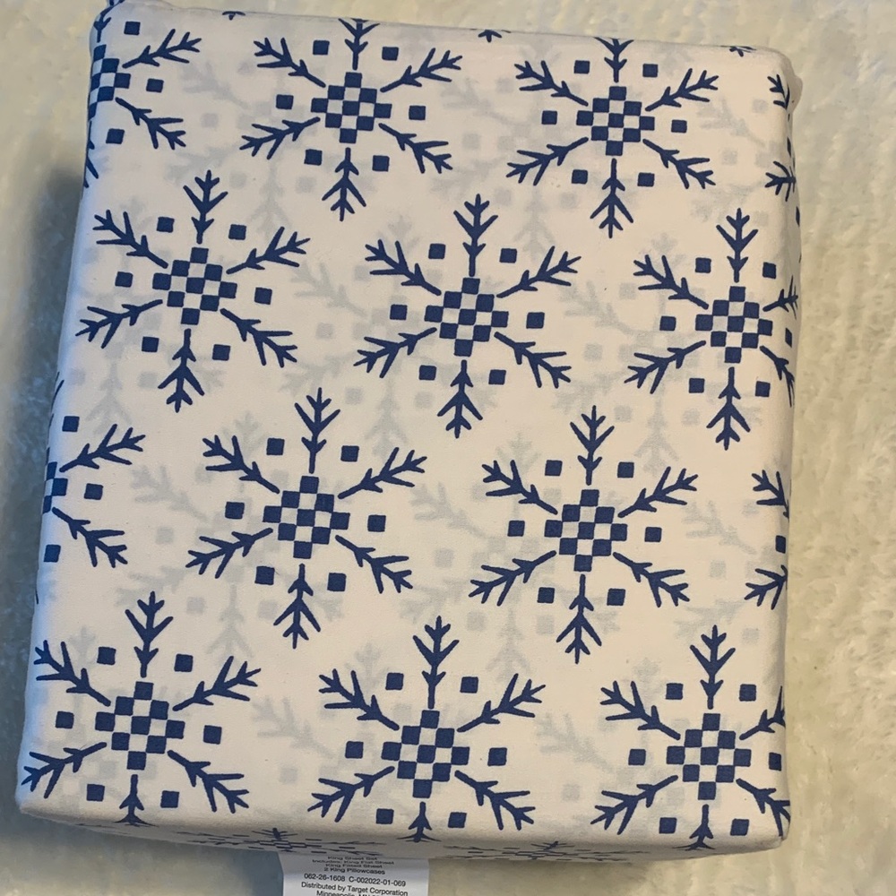 Target Blue Snowflake King Sheet Set